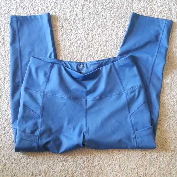 Bundle of Leggings LARGE - Picture 3 of 5